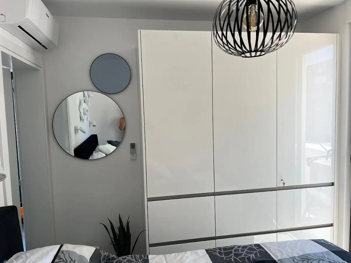 Penthouse Oceanview Daire Trogir