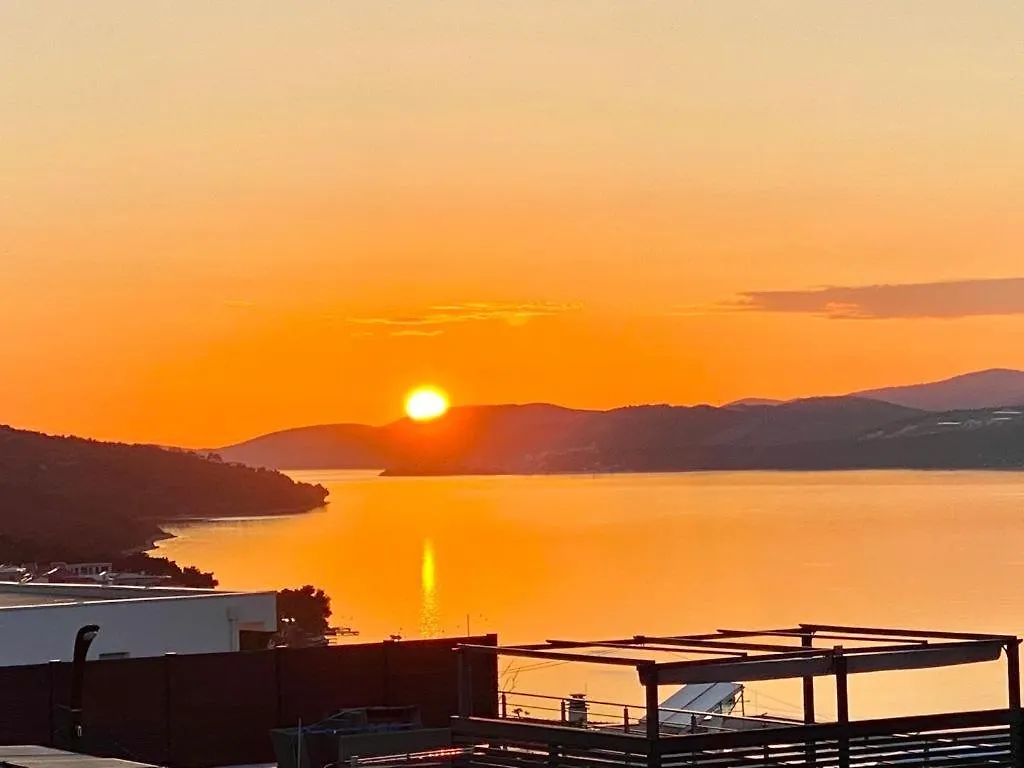 Penthouse Oceanview Apartment Trogir Croatia